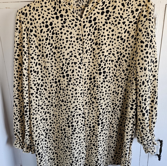 Anga Fashion Leopard Print blouse Size L - Picture 4 of 8